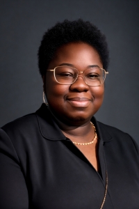 Chireau White, LCSW Profile Headshot
